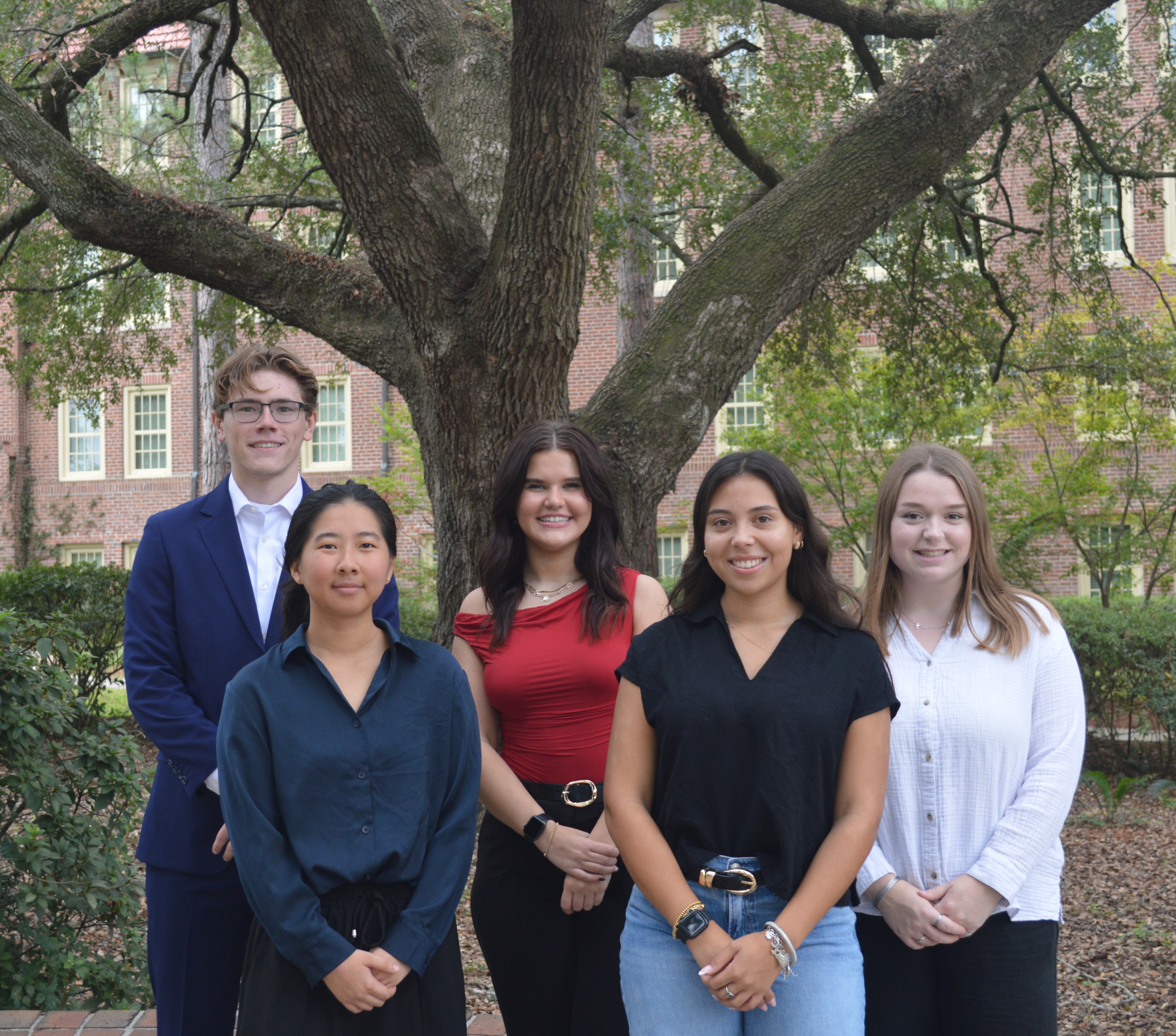 Engage 100 website - Peer Leaders F25.JPG